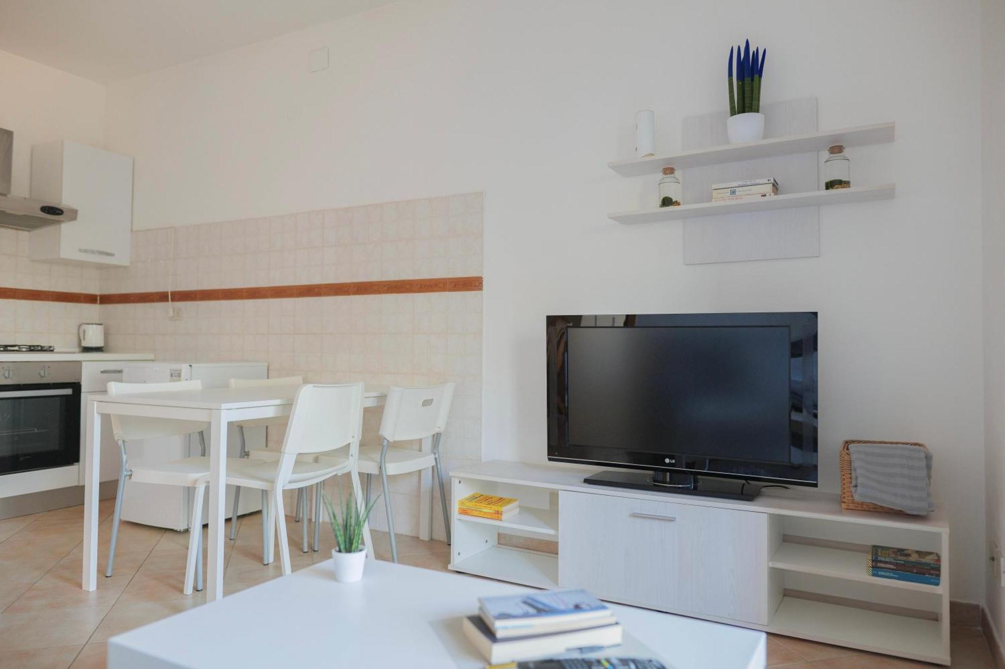 Casa Ghandi Vicino A Roma Con Box Auto E Wi-Fi Monterotondo  Exteriör bild
